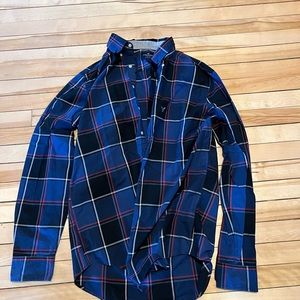 American Eagle button down shirt